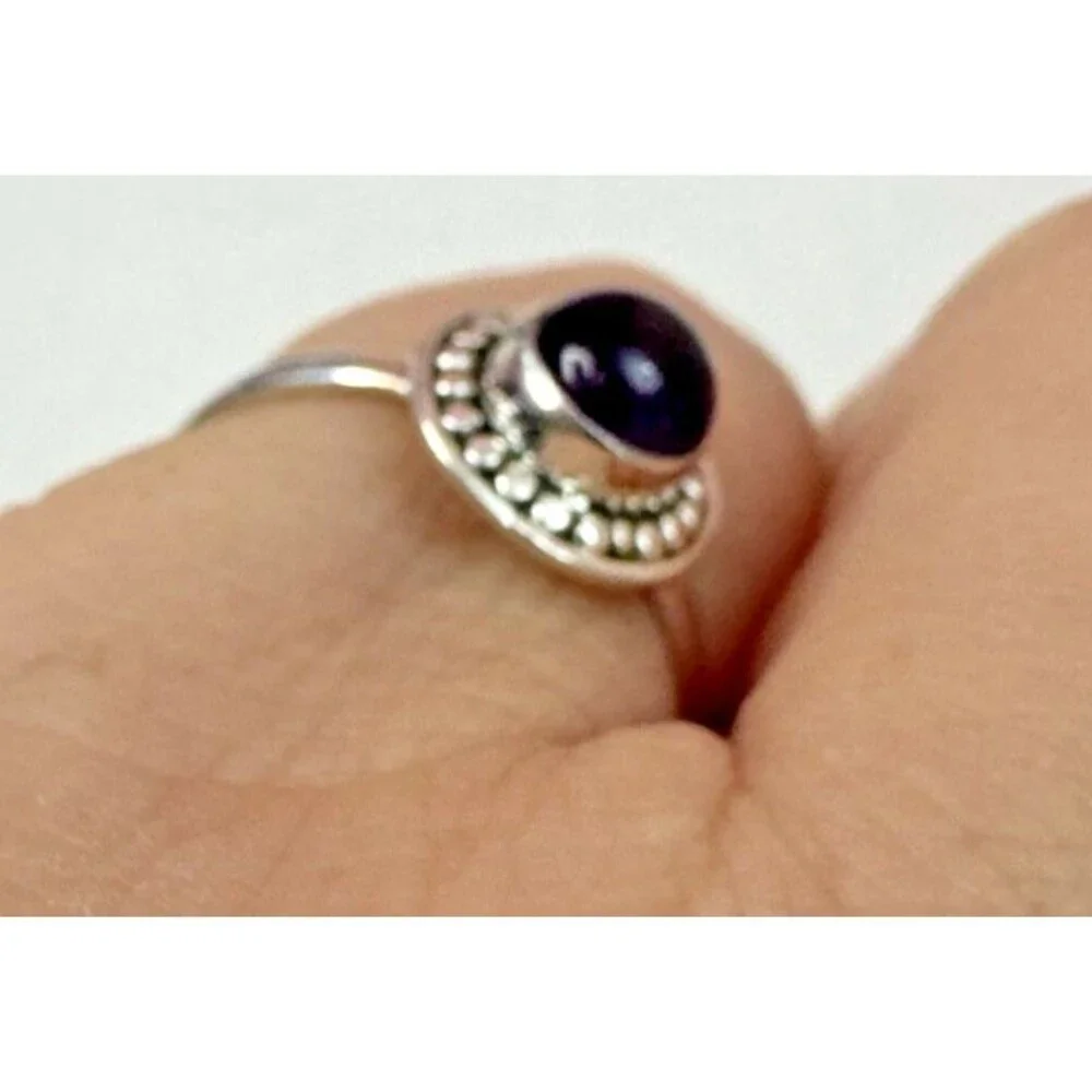 New 925 Amethyst Ring Size 8.5 – Purple Cabochon Halo
